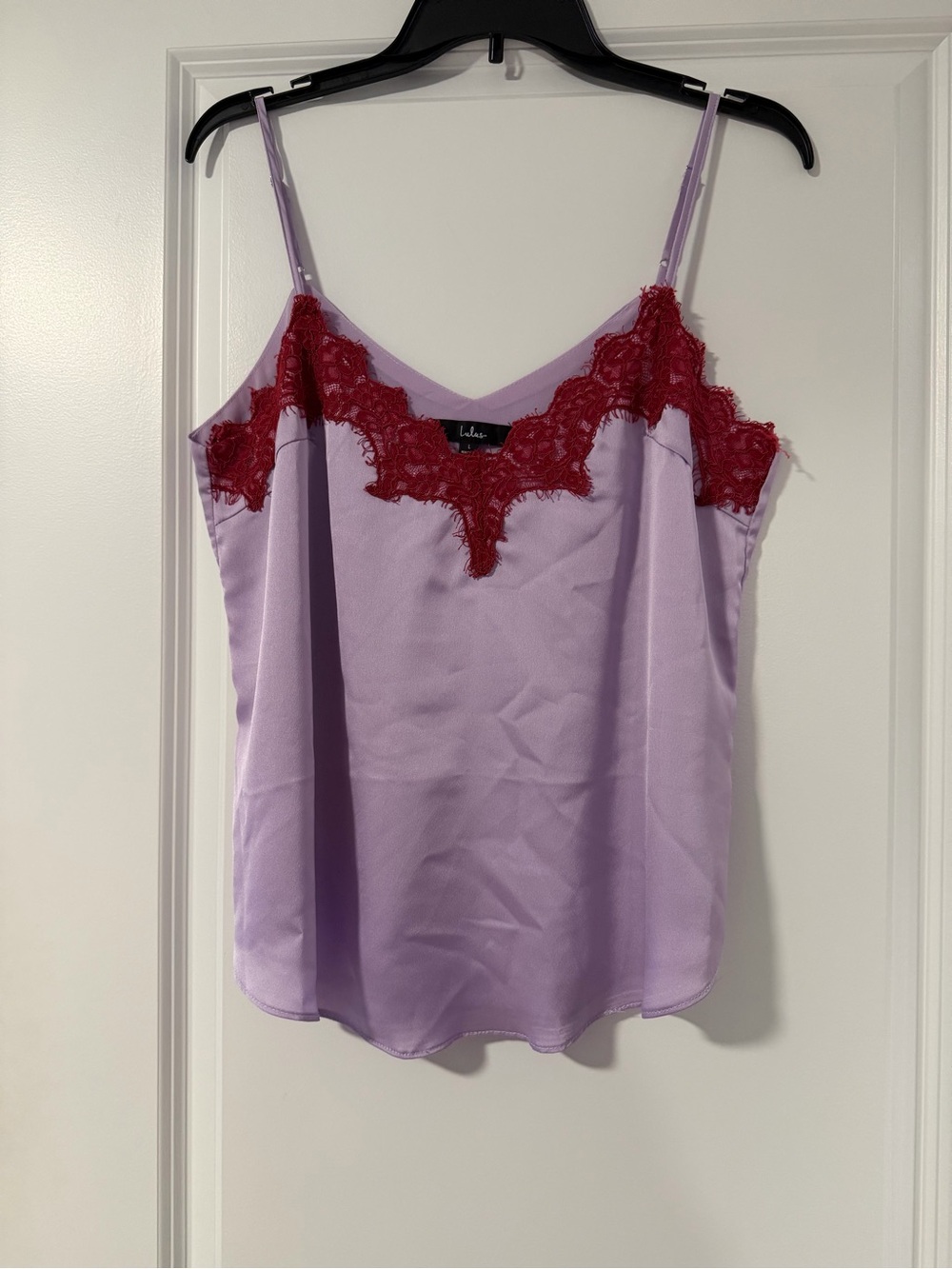 lululemon athletica lavender satin cami with red lace trim size L